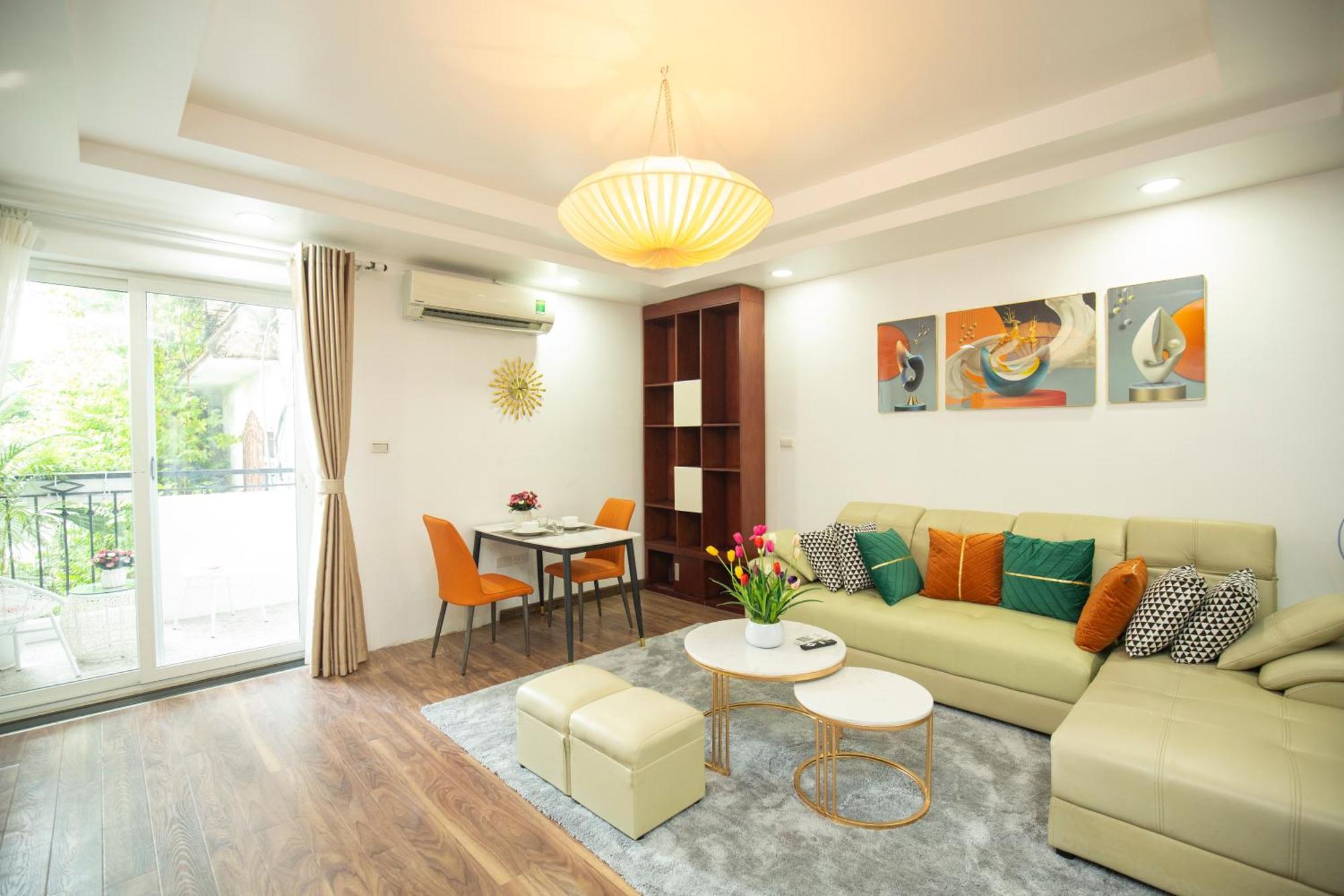 Apartment Sumitomo 12- Apartment-535 Kim Ma Street *