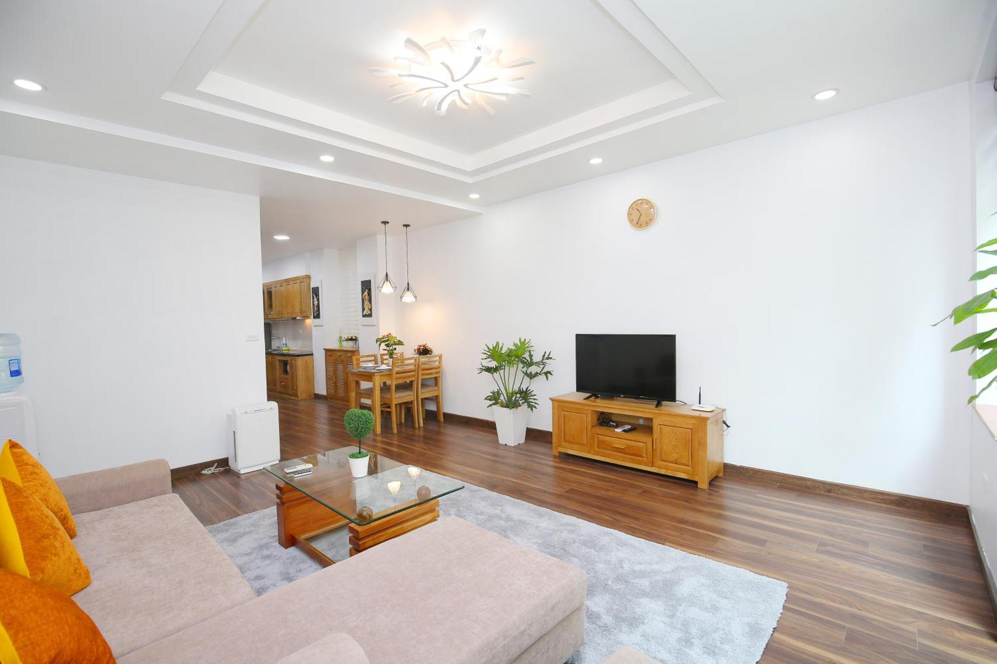 Apartment Sumitomo 12- Apartment-535 Kim Ma Street